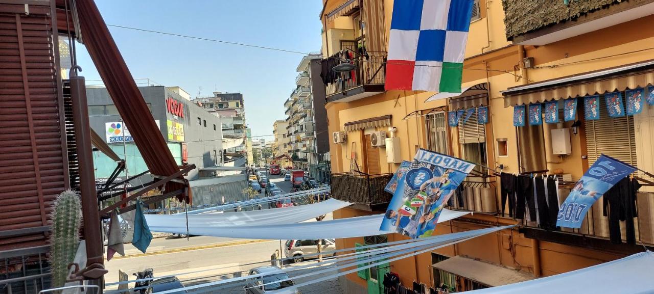 Appartamento A Cas' E Mari Naples Exterior photo